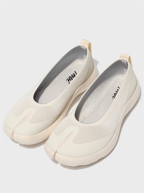 TABI BALLERINA OFF-WHITE